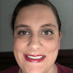 Meet your Posher, Aindrea